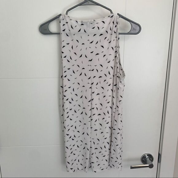 🌸3 for $30🌸 Lily Morgan Tank Top White Pattern - Picture 3 of 3